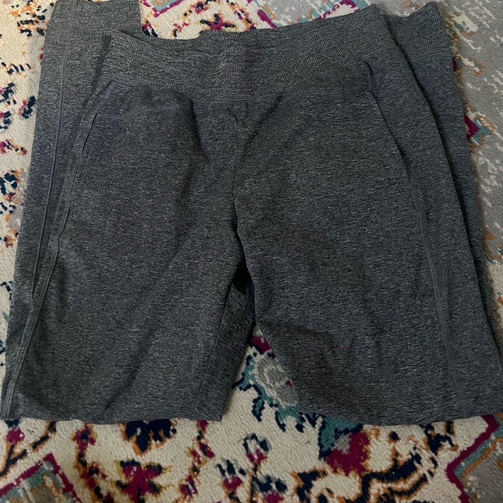 Great sweatpants material never worn good for working out or lounging